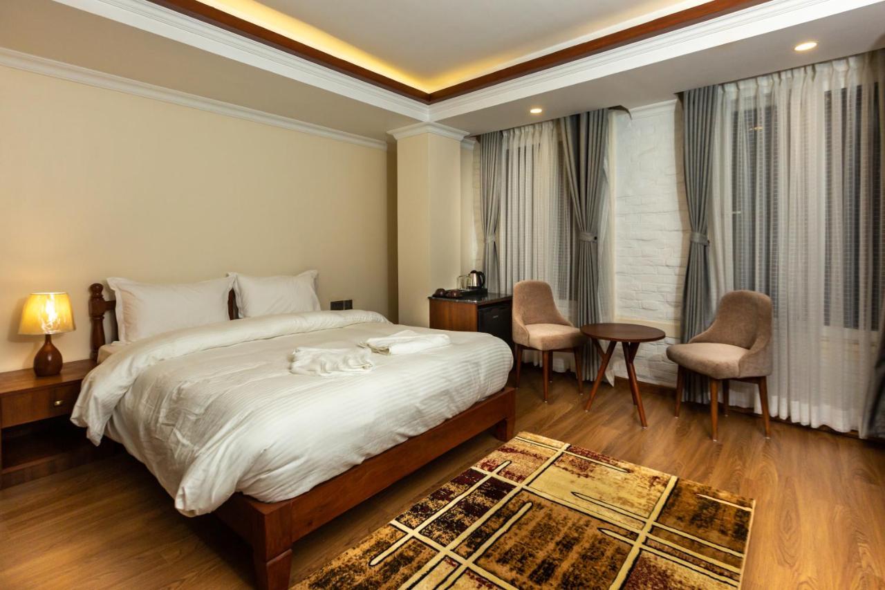 Darbar Heritage Inn Kathmandu Esterno foto